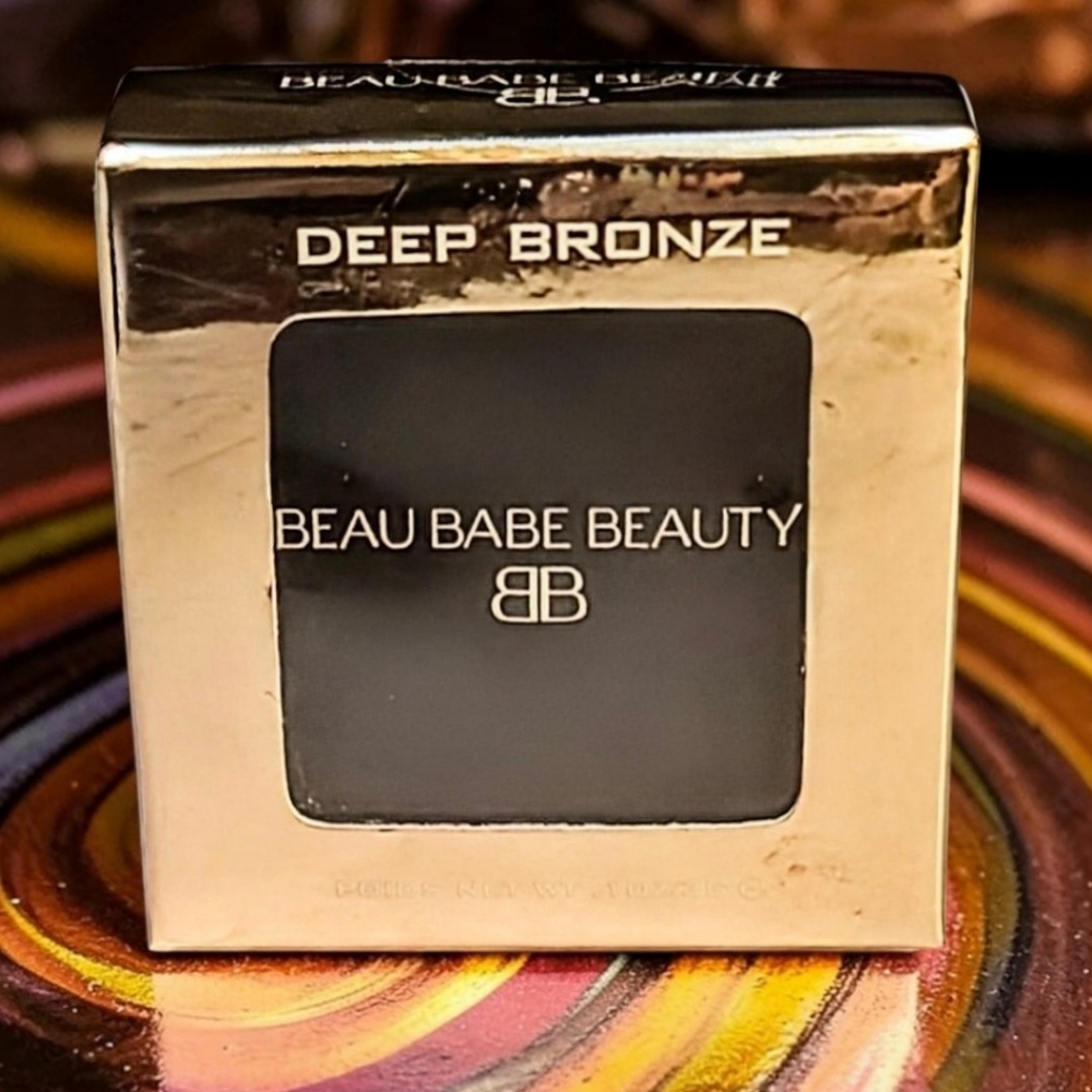 💄NIB Beau Babe Beauty Travel Size Bronzer & Contour